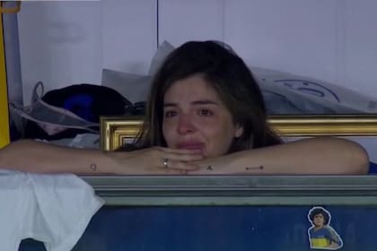 Dalma Maradona fue a la Bombonera y se emocionó hasta las lágrimas durante el homenaje a su padre
