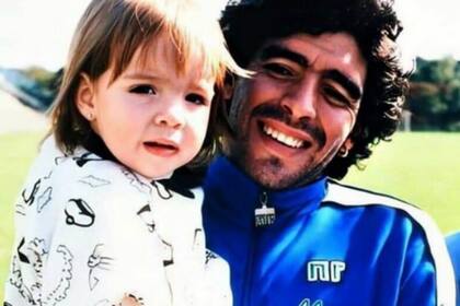 Dalma Maradona le dedicó un sentido mensaje a Diego con motivo del Día del Padre
