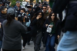 Dalma y Gianinna Maradona en la última audiencia del juicio por la muerte de su padre que fue declarado nulo