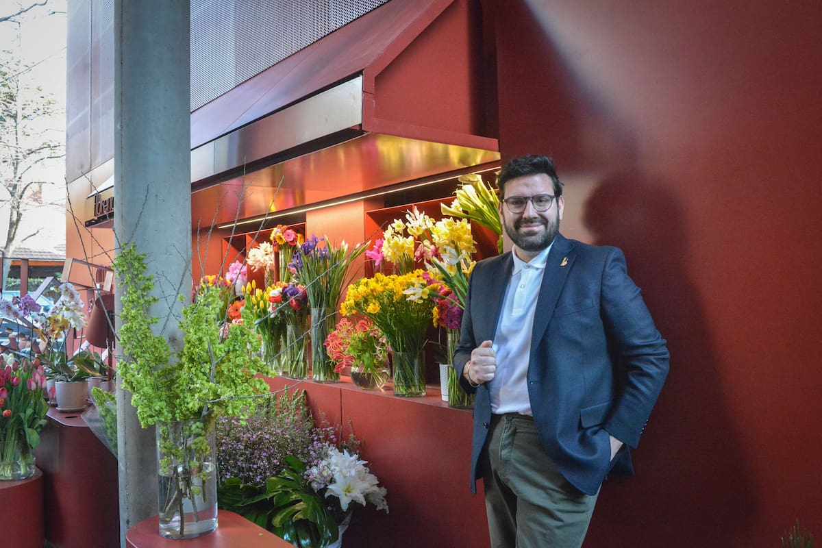 Damián Betular abrió su nueva pastelería en Villa Devoto: ¿qué precios tienen sus tortas y macarons?