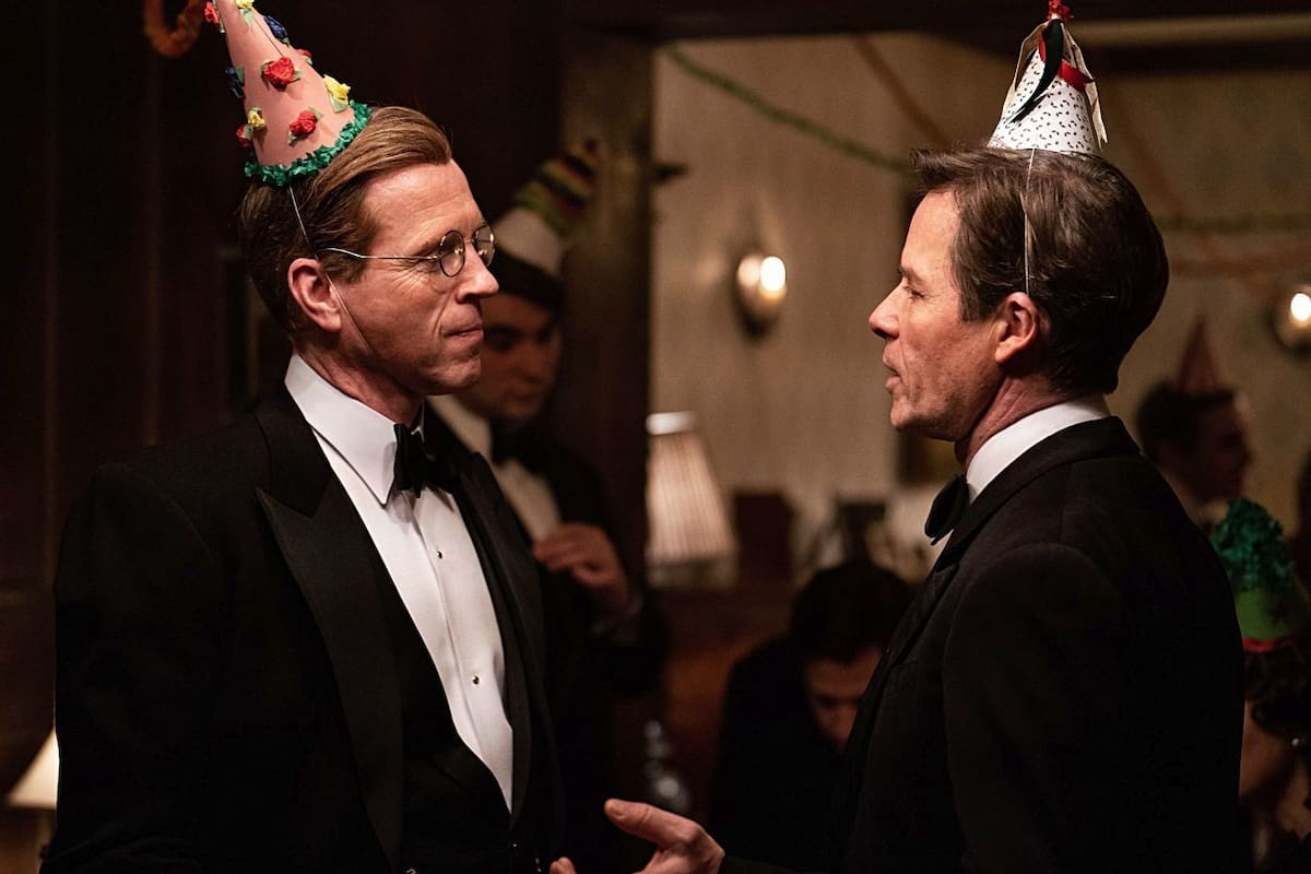Damian Lewis en la piel del agente de Nicholas Elliott y Guy Pearce como su amigo y "traidor" Kim Philby en la miniserie "Un espía entre amigos"
