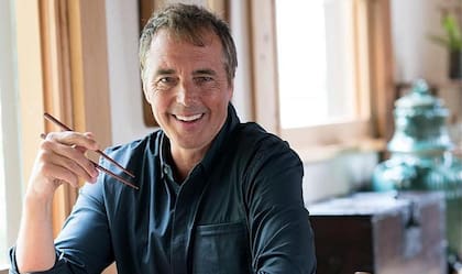Dan Buettner contó cómo viven en las "Zonas azules" del mundo