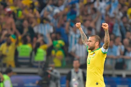 Dani Alves, figura del clásico