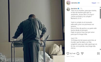 Dani Alves utilizó su cuenta de Instagram para anunciar la llegada de su hijo