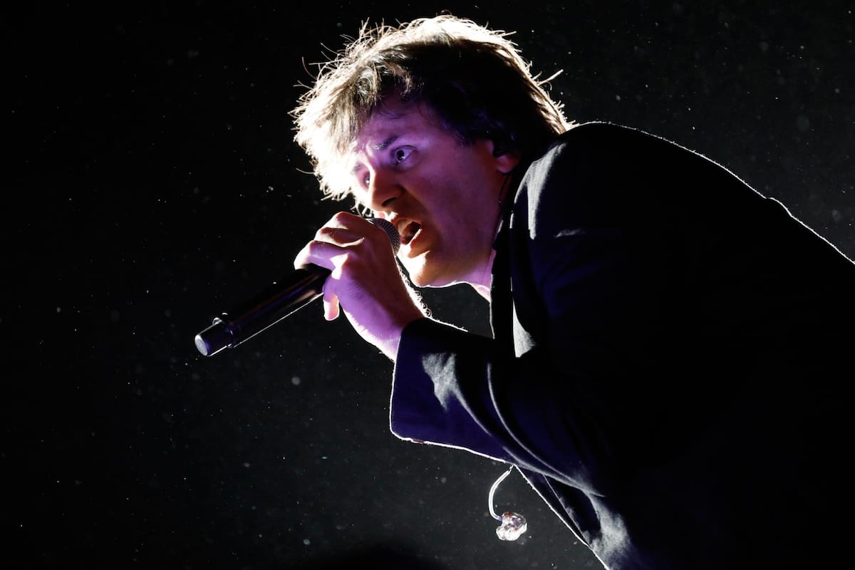 Dani Buira, Micky Rodríguez y Chucky de Ípola se subieron al escenario armado en River para tocar "Ando ganas", "Verano del 92", "Babilonia", "Luz de marfil" y "Ciudad Animal"