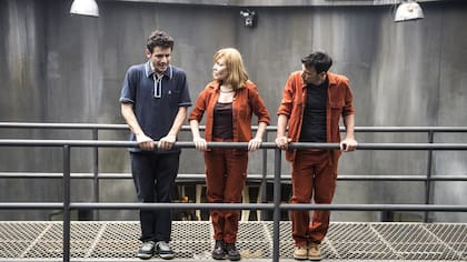 Daniel Burman, Cecilia Roth y Antonio Birabent durante el rodaje de Supermax en los estudios Globo