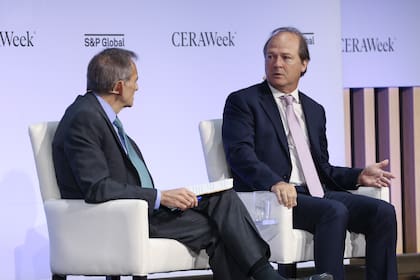 Daniel González, secretario coordinador de Energía y Minería, en la CERAWeek entrevistado por Carlos Pascual, vicepresidente Senior de Energía Global para S&P