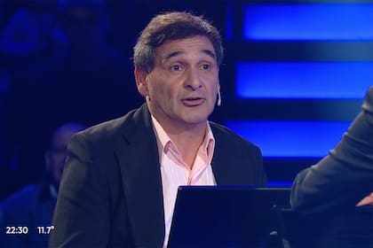 Daniel le da merendar y cenar a más de cien chicos.