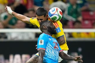 Daniel Muñoz anota y Colombia vence 1-0 al Congo para avanzar a octavos en el Mundial