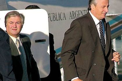 Daniel Muñoz, el secretario privado, siempre está cerca de Néstor Kirchner