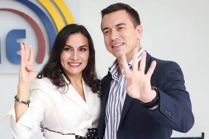 Daniel Noboa y Verónica Abad, durante la campaña presidencial en Ecuador