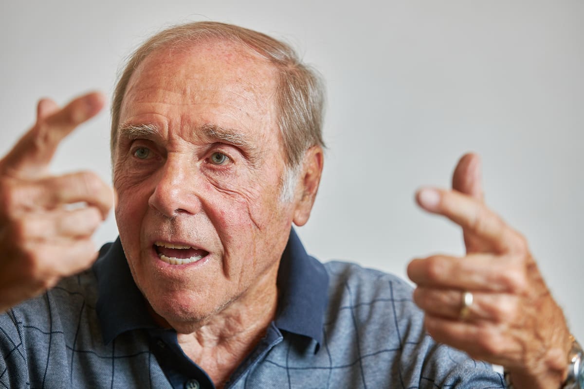 Daniel Onega ya casi pisa los 80 años, pero tiene frescos los recuerdos como si fueran de ayer; sus vivencias en River lo marcaron por el resto de su vida.