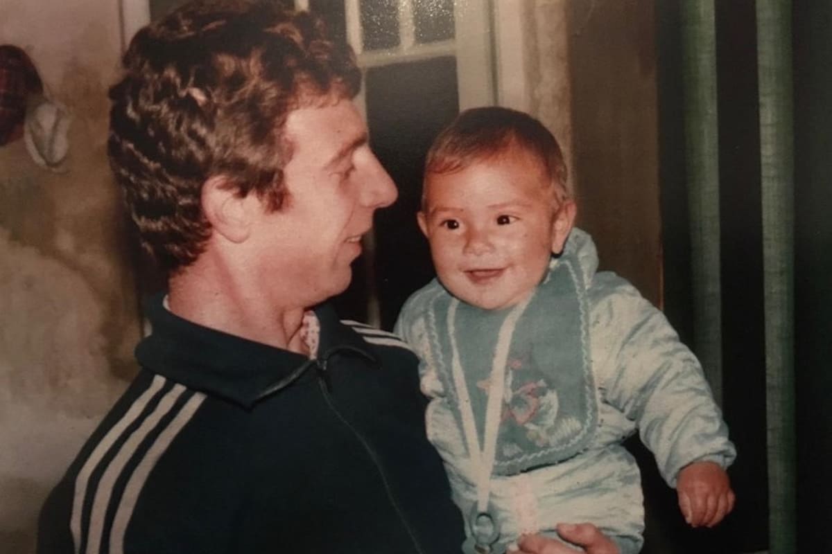 Daniel Ponzio, con su hijo Leo Ponzio en brazos