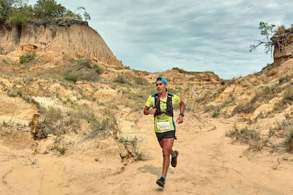 Daniel Simbrón, el cordobés que fue doble campeón argentino de maratón resultó el ganador