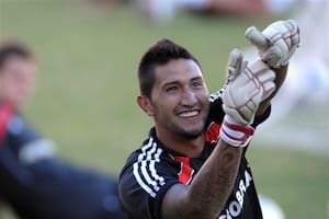 Daniel Vega recibió la confianza del DT Almeyda para defender el arco millonario