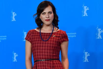 Daniela Vegala no ha cambiado su nombre ni su sexo en el carnet de identidad y dice que no lo hará hasta que todos puedan hacerlo, hasta que haya ley de identidad de género en Chile