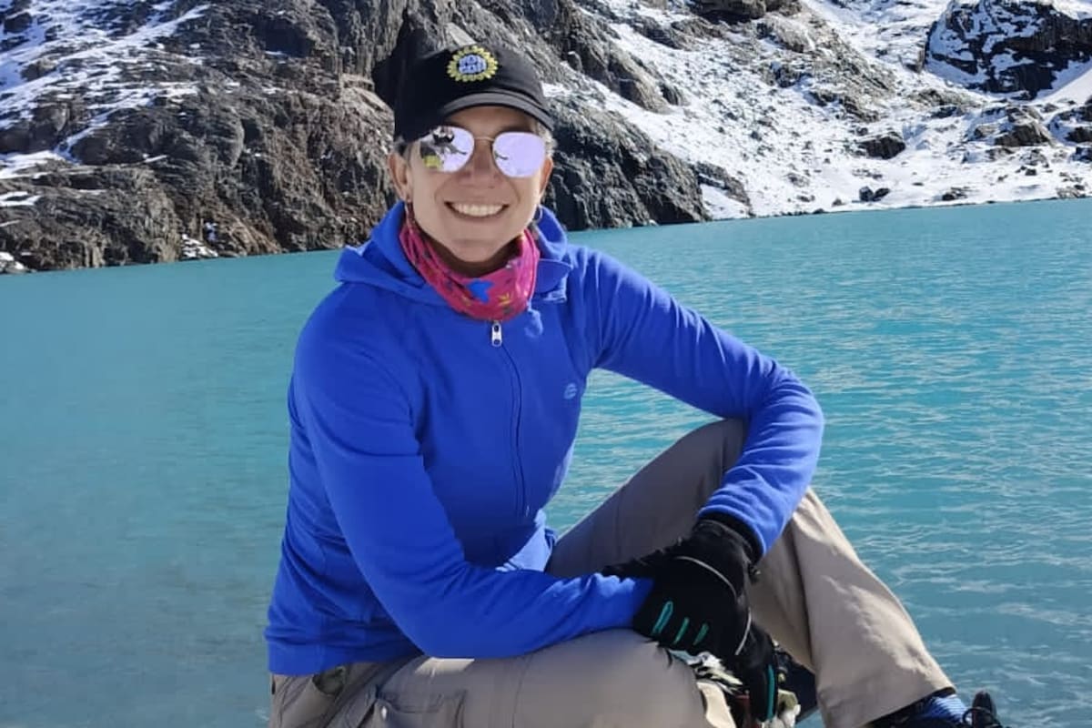 Daniela, en unas vacaciones por El Chalten en pleno tratamiento.