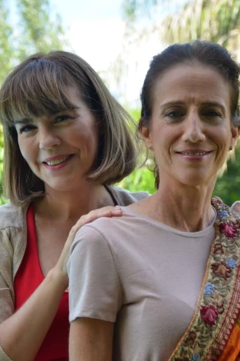 Daniela y Silvina, amigas desde la infancia.