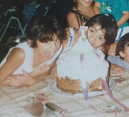 Daniela y Yanina Cristaldo, las hermanas bisiestas festejaban siempre juntas sus cumpleaños