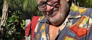 Danny DeVito, 81 años, recuerda Matilda y habla de Trump durante su visita a España