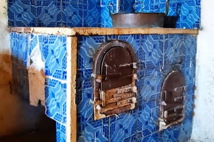 Danny McCubbin puso una cocina comunitaria para ayudar a las familias vulnerables de Mussomeli