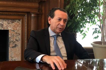 Dante Sica, en la embajada argentina en Washington