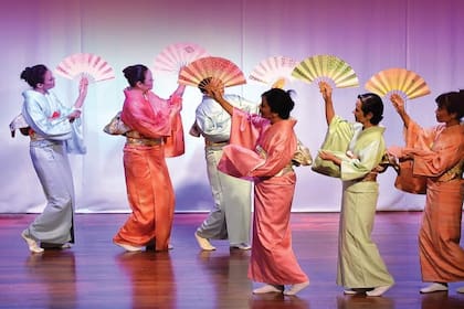 Danzas tradicionales japonesas
