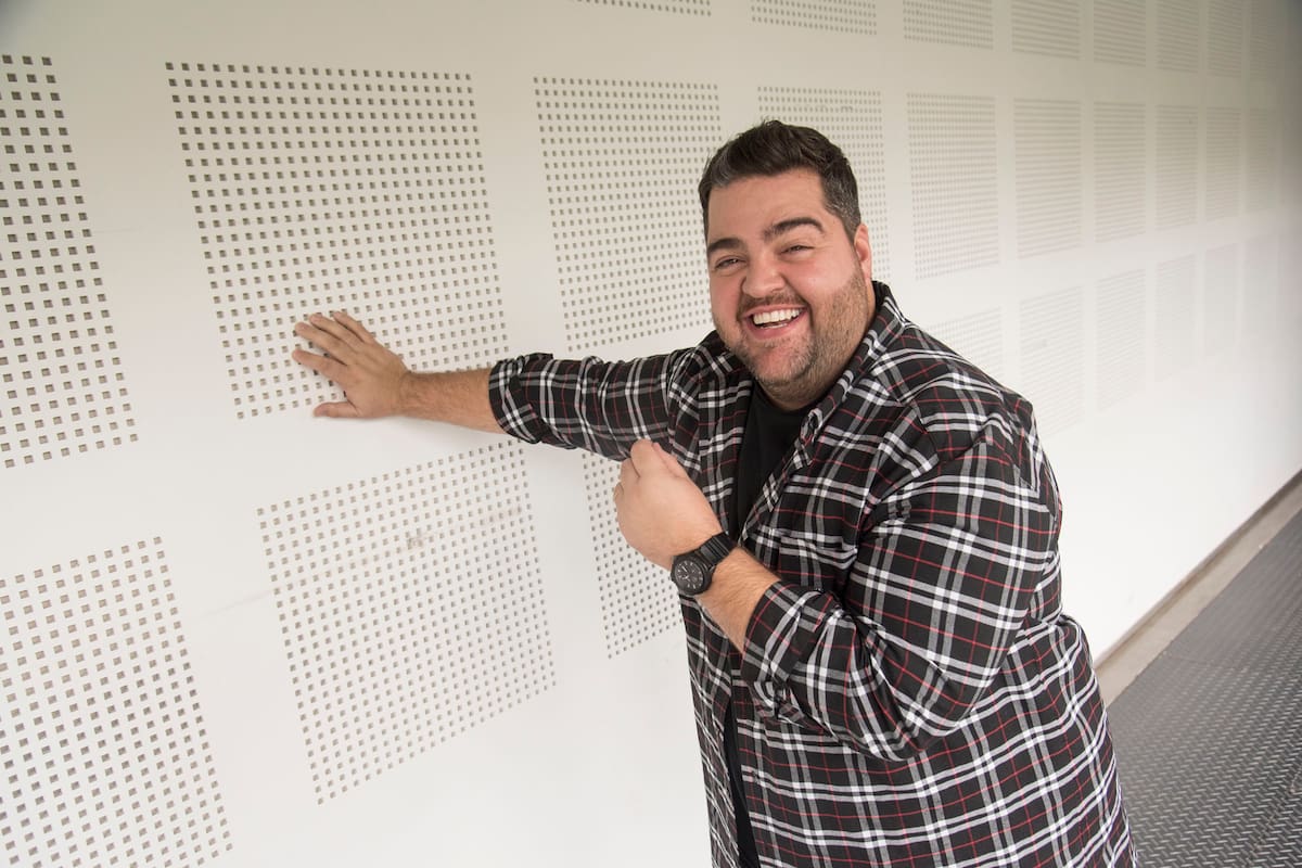 Dario Barassi habló con LA NACION en el set de C.H.U.E.C.O., la nueva sitcom de Disney que protagoniza