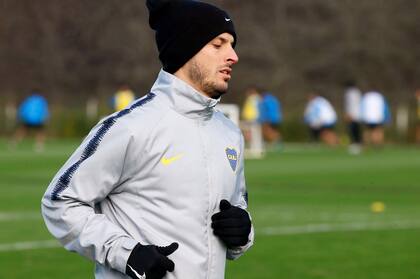 Sus últimas imágenes en Boca, entrenando. No pudo despedirse adentro de la cancha.