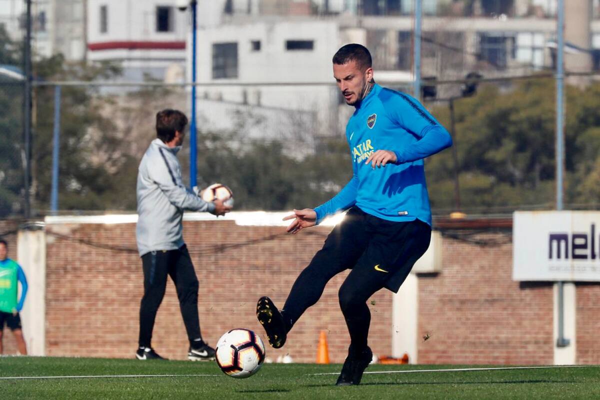 Dario Benedetto en el entrenamiento de hoy