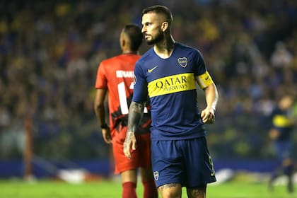 Darío Benedetto no pudo anotar tampoco frente a Argentinos Juniors
