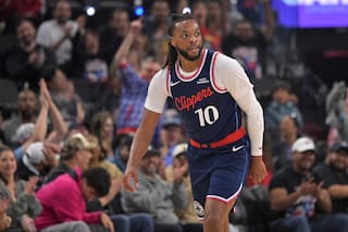 Sin Kawhi, Clippers arrollan a Kings de principio a fin en inicio de temporada