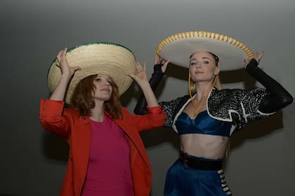 Chastain y Turner, de paso por México