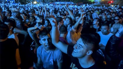 Vuelo Controlado es una organización que se dedica a la reducción de daños y riesgos en eventos masivos