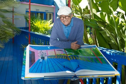 Adiós a David Hockney, un inglés que amaba la vida, el color y la verdad