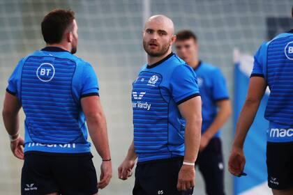 David Cherry, el forward escocés lesionado tras caerse por las escaleras que se perderá el Mundial