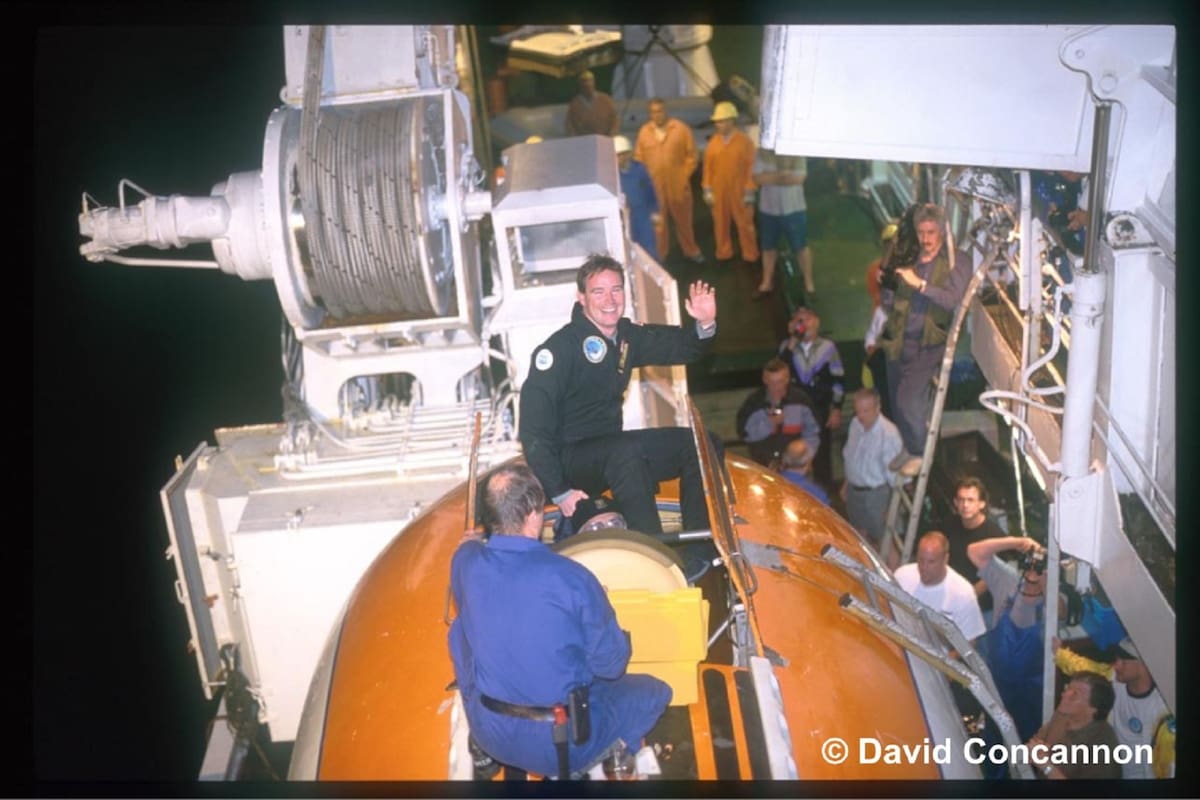 David Concannon es el explorador que encontró la valija del único argentino que murió en el Titanic