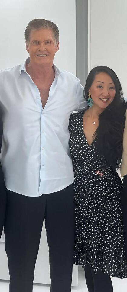 David Hasselhoff y Rebeca Hwang