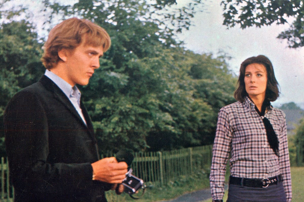 David Hemmings y Vanessa redgrave en Blow Up, la película que consagró a Michelangelo Antonioni como el sinónimo del cine moderno