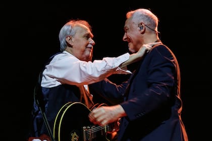 David Lebón y Pedro Aznar interpretan las canciones de Serú Girán