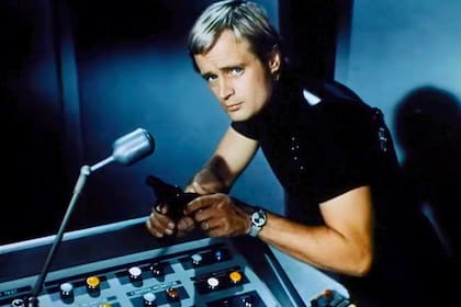 David McCallum, como Illya Kuryakin