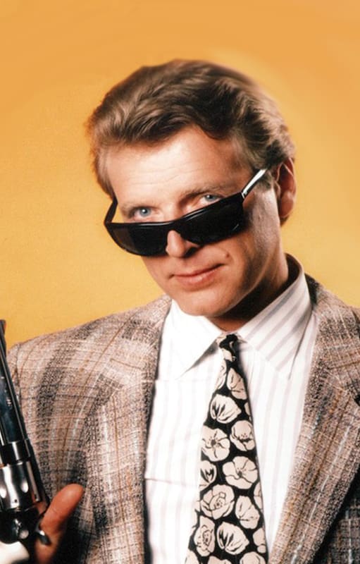 David Rasche, en la piel del inefable Sledge Hammer