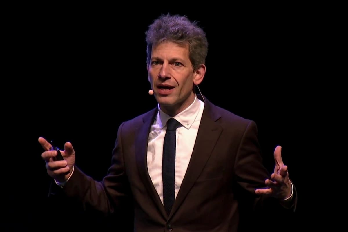 David Rowan: “La crisis fuerza un cambio enorme y acelerado, en tiempo real”