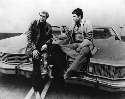 David Soul y Paul Michael Glaser en una fotografía promocional de Starsky And Hutch, en 1978