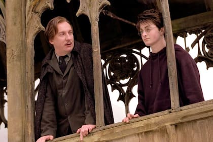 David Thewlis junto a Daniel Radcliffe en una escena de Harry Potter y el prisionero de Azkaban