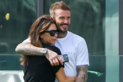 David Beckham junto a Victoria, su mujer y con quien compartió las vacaciones en un yate de lujo