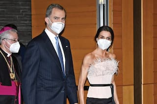 Letizia en Andorra. Con elegancia austera, se lució en un viaje histórico