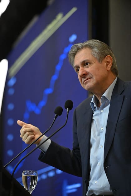 Daza resaltó que el país está “ante una verdadera avalancha de inversión extranjera que todavía no se materializa”.