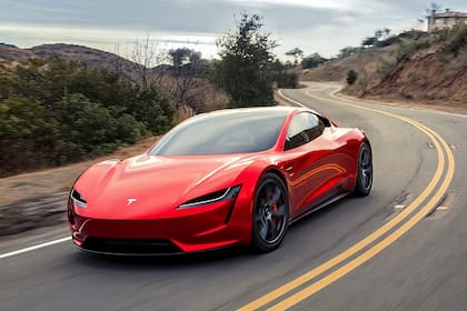 De 0 a 100kmk/h en 1 segundo: el Tesla Roadster llegaría en 2025