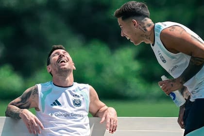 De 2022 a 2026, los inolvidables cuatro años de Enzo junto a Messi en la selección: “Ahora no se trata de buscar otro Messi porque no va a existir”, avisa